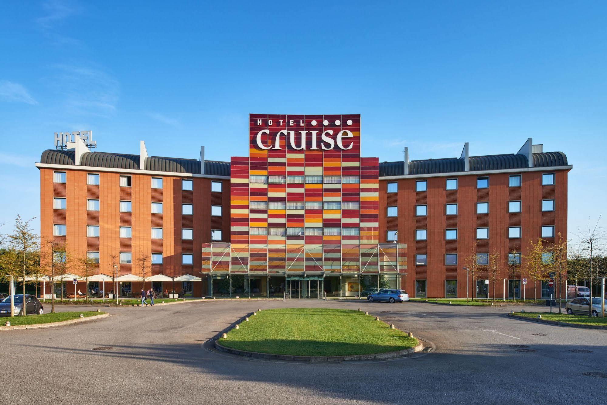 Hotel Cruise Lucino Dış mekan fotoğraf